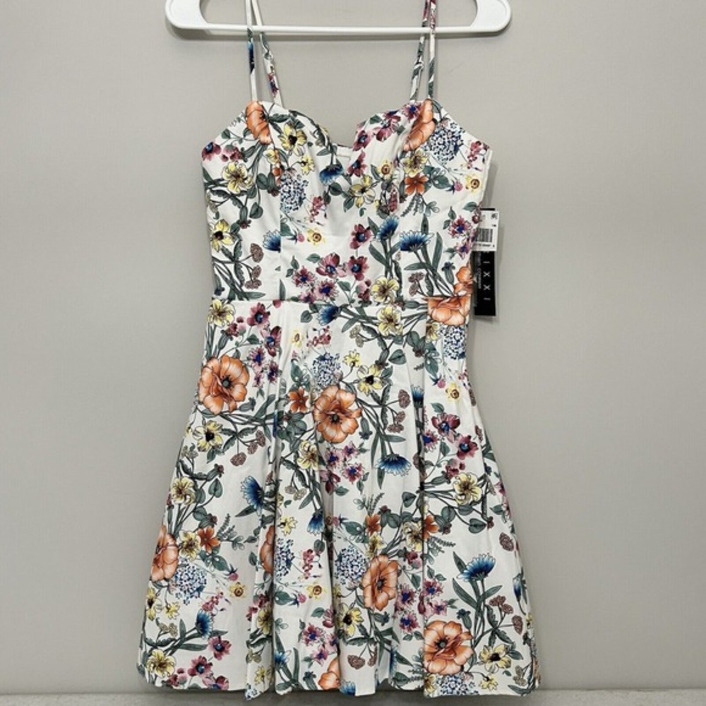 Trixxi Clothing Company‎ Floral Print Fit Flare Dress Bow Back Cutout Size 7